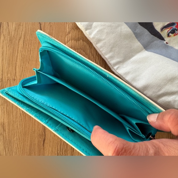 Frida Kahlo Travel Bundle Canvas Tote and Wallwt - Picture 5 of 7